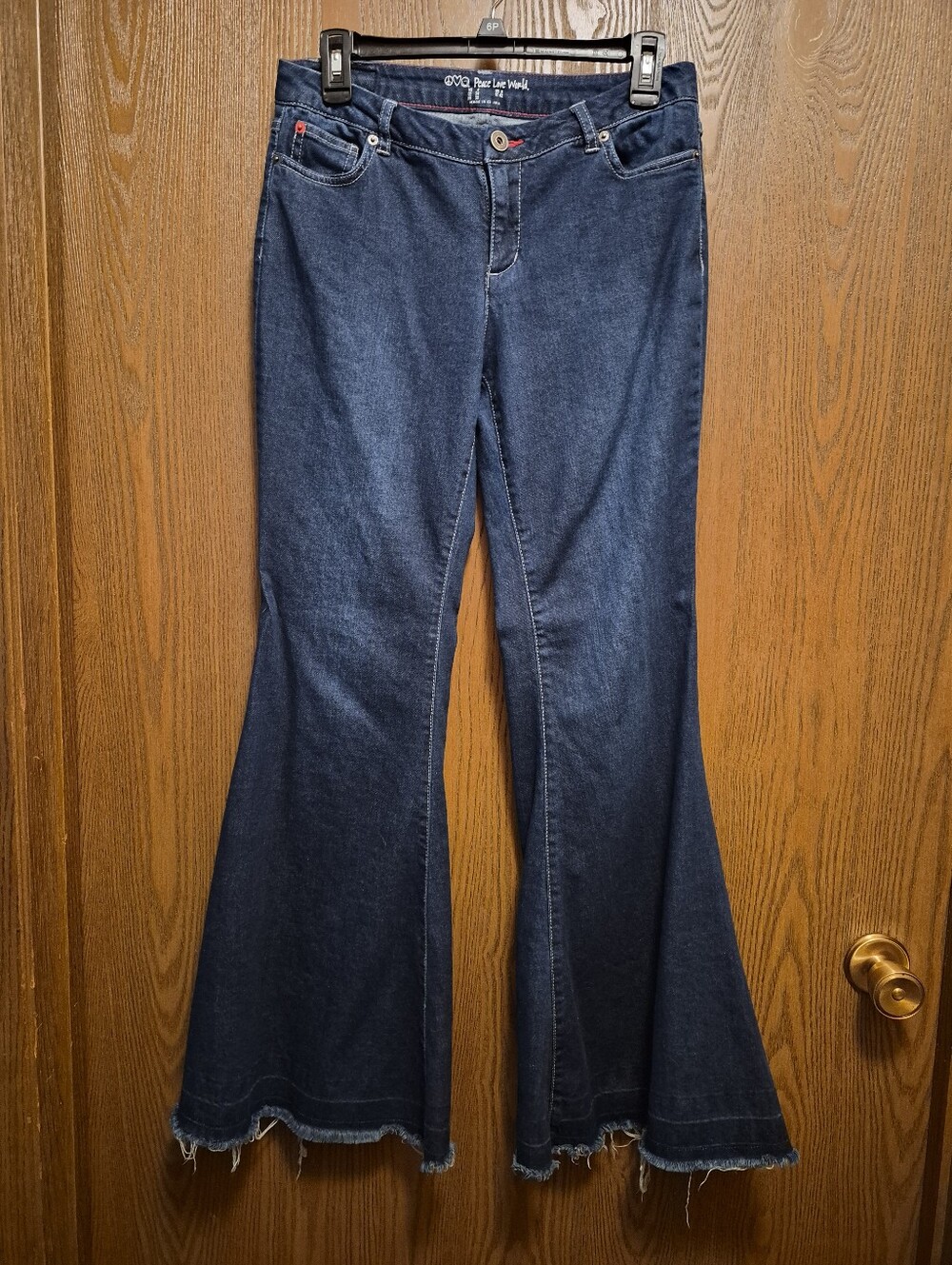 Peace Love World Blue Bell Bottom Jeans with Raw Hem Size 4 Inseam 31" Excellent